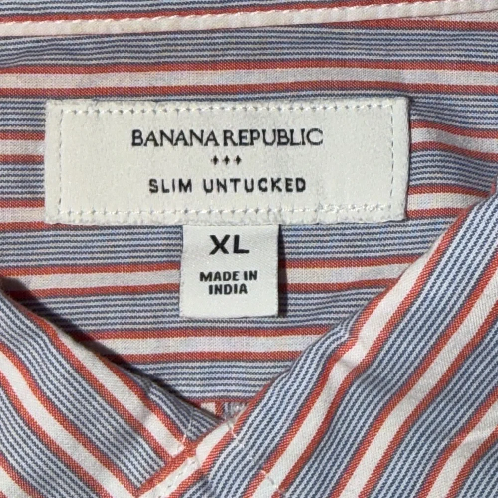 Banana Republic XL Slim Untucked Buttonup